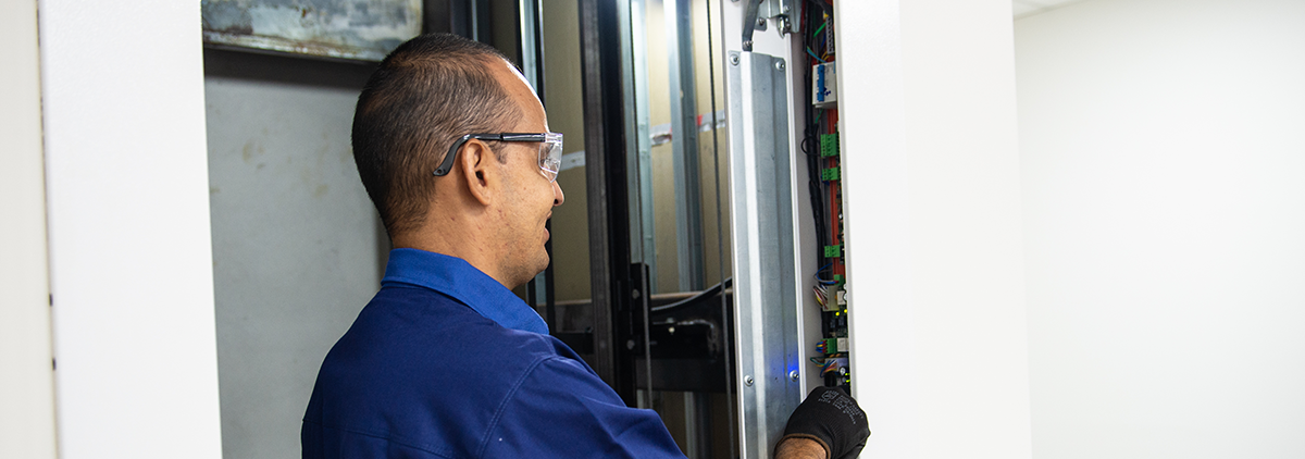 amanuten-c3-a7-c3-a3o-preventiva-mr-elevadores2